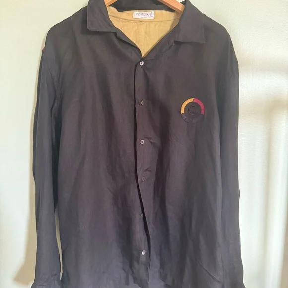 Unisex Black Shirt with Multicolor Embroidered Patch - Picture 1 of 8